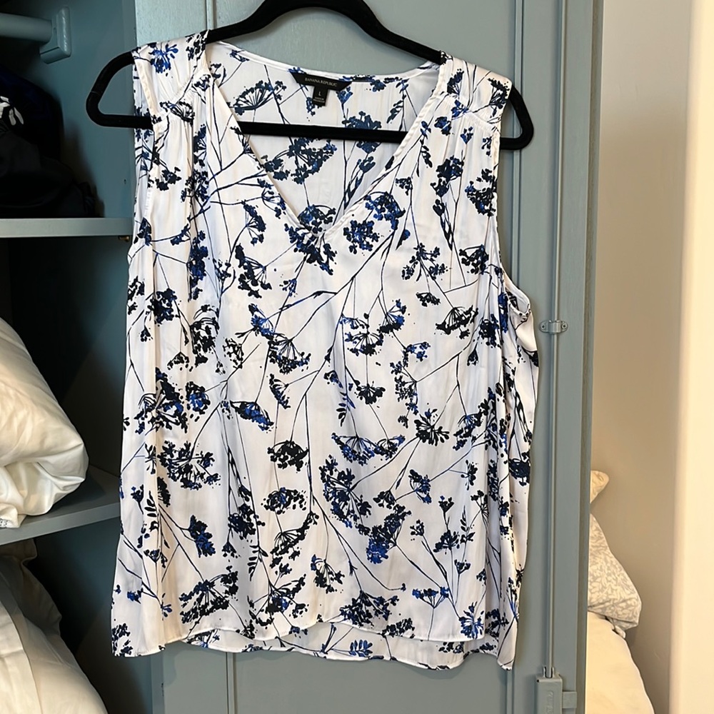 Sleeveless Print Banana Republic Top